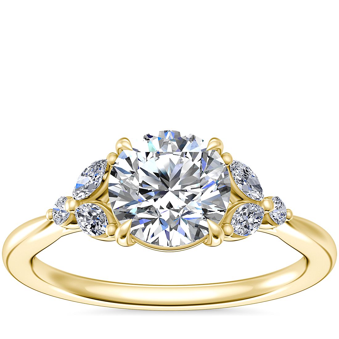 Anillos de compromiso con diamantes talla marquesa y floral en oro amarillo de 14 k | Blue Nile